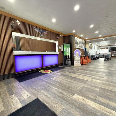 מלון Super 8 By Wyndham Uniontown Pa מראה חיצוני תמונה