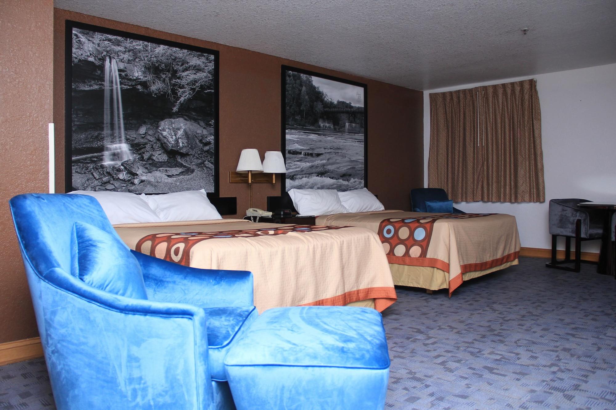 מלון Super 8 By Wyndham Uniontown Pa מראה חיצוני תמונה