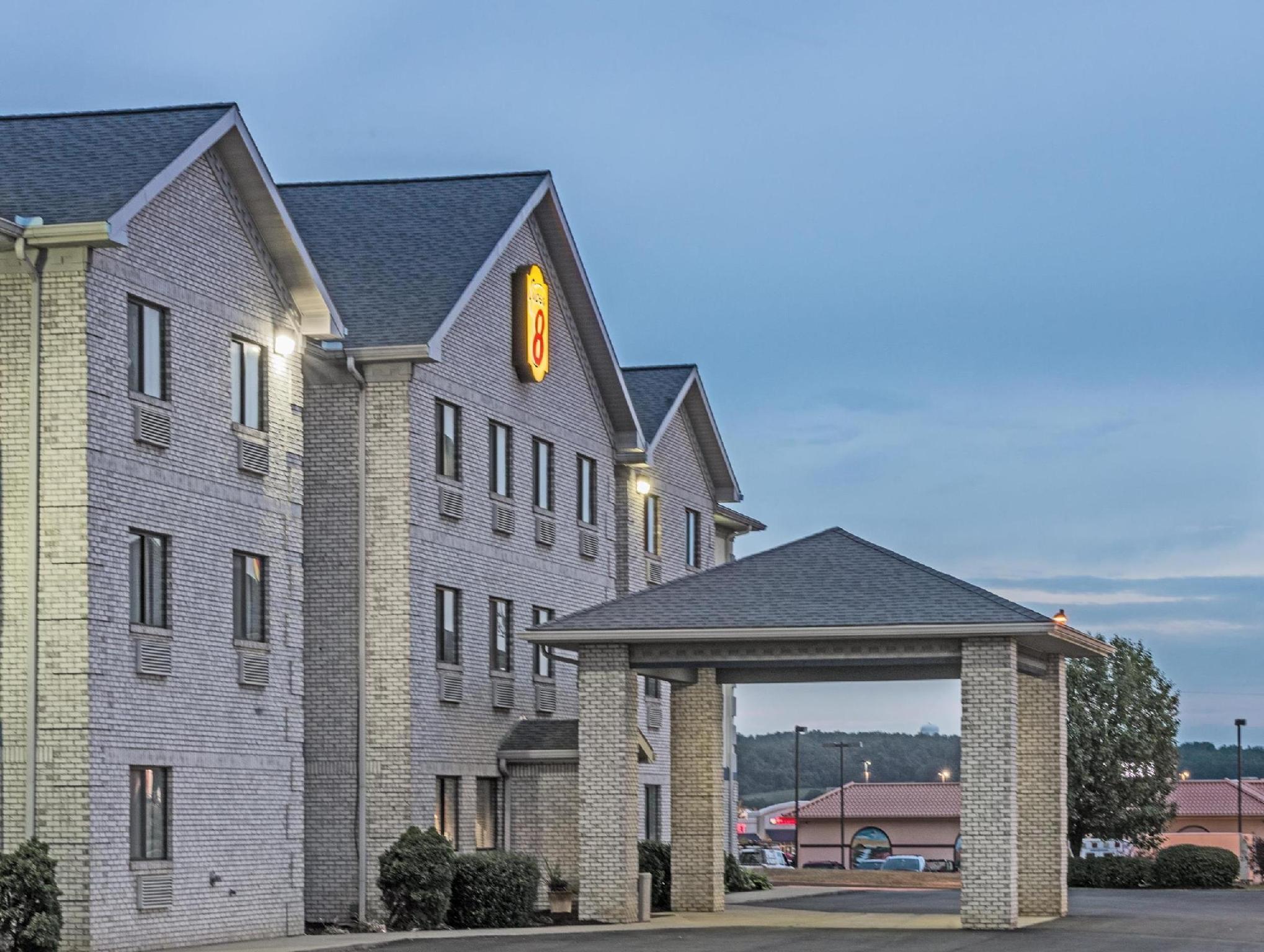 מלון Super 8 By Wyndham Uniontown Pa מראה חיצוני תמונה