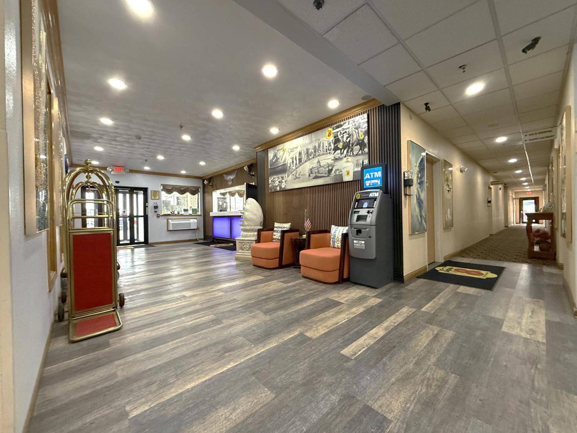 מלון Super 8 By Wyndham Uniontown Pa מראה חיצוני תמונה