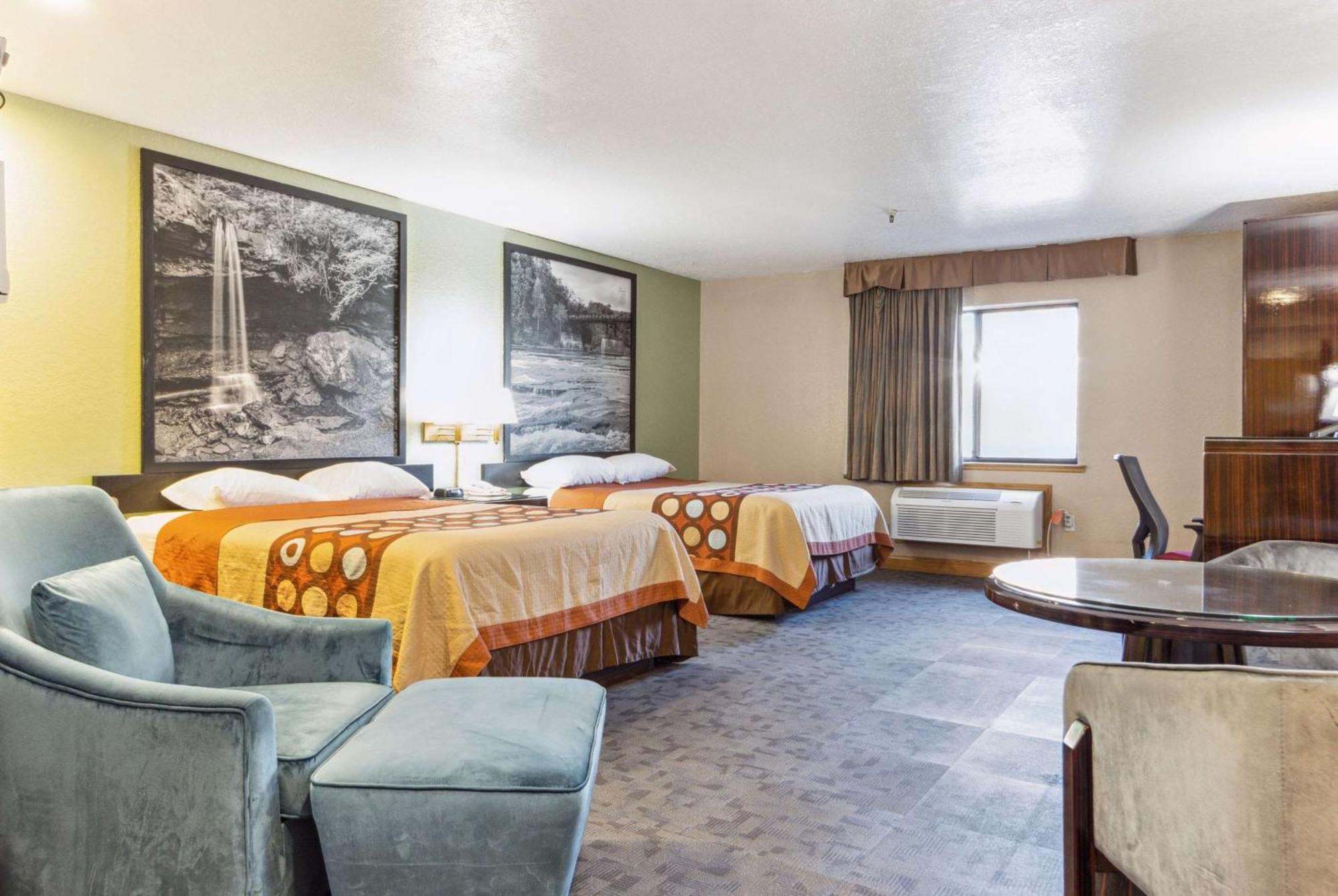 מלון Super 8 By Wyndham Uniontown Pa מראה חיצוני תמונה